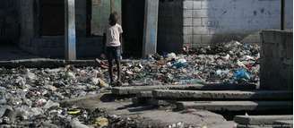 Moradores de Wharf Jeremie, um distrito da favela de Cité Soleil, foram levados e assassinados por membros de gangue