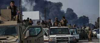 Ofensiva militar em área costeira da Síria contra apoiadores do presidente deposto Bashar al-Assad