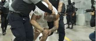 Justiça de Maryland divulgou imagens de homem deportado por engano no Cecot, maior prisão da América Latina localizada em El Salvador