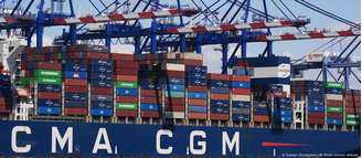 Casa Branca suspendeu medidas após forte pressão de empresários e políticos. Trump diz que vai renegociar tarifas com os países afetados