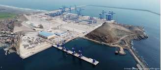 Porto de Chancay, no Peru, foi construído com investimentos chineses