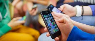 Tema da adultização de crianças vem gerando debate no Brasil