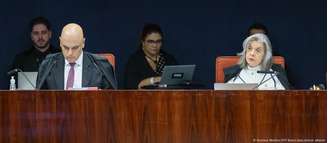 Alexandre de Moraes, Cármen Lúcia e Cristiano Zanin votaram pela condenação de integrantes do núcleo de desinformação