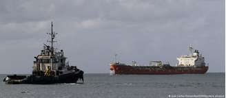 Economia venezuelana depende da exportação de petróleo