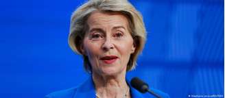 A presidente da Comissão Europeia, Ursula von der Leyen, declarou que os europeus precisam de "mais algumas semanas"