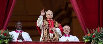 Papa Leão 14 recitou sua primeira mensagem urbi et orbi de Natal da Basílica de São Pedro, no Vaticano