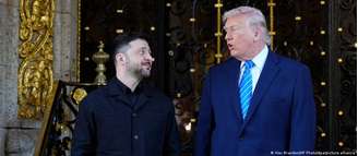 Zelenski ouviu de Trump que as negociações em torno de um acordo de paz estariam na "fase final"