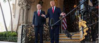 "Não estou preocupado com nada que Israel esteja fazendo", disse Trump, ao lado de Netanyahu