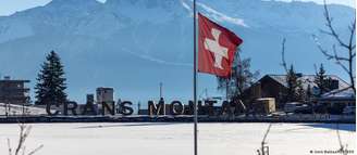 Promotores pediram prisão preventiva de dono do bar onde incêndio matou 40 pessoas para evitar risco de fuga