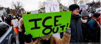 Em Minneapolis, multidão desafiou temperaturas negativas e se reuniu num parque perto do local onde Good foi morta por um agente do ICE