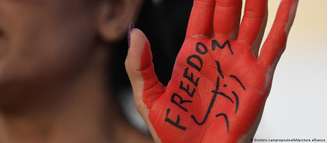 Desde 1999, o Irã vivenciou várias ondas de protesto que foram violentamente reprimidas 