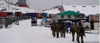 Trump diz que missão militar da Dinamarca e países europeus na Groenlândia foi "jogo perigoso"