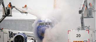 Megatempestade causou apagões e cancelamento de voos em várias partes dos EUA