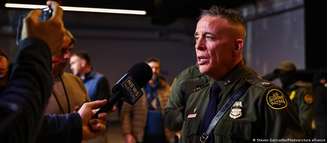 Bovino se tornou figura central dos confrontos do ICE com civis nos EUA