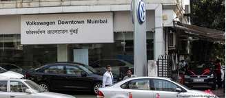 Algumas montadoras alemãs já possuem pequenas instalações de produção na Índia, principalmente a Volkswagen, que produz modelos VW, Skoda e Audi no país