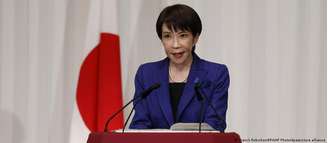 Coalizão da premiê Sanae Takaichi conta agora com 352 dos 465 deputados no Legislativo japonês