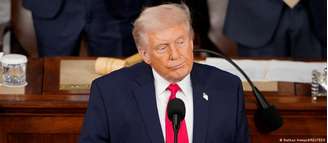 Trump pressiona economia cubana com sanção ao petróleo venezuelano