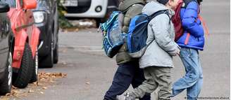 Menino foi à escola com uma "bagagem valiosa" (imagem meramente ilustrativa)