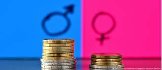As brasileiras ganham em média 22% a menos do que os homens ocupando as mesmas funções no mercado de trabalho
