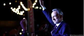 Emmanuel Grégoire é o terceiro prefeito socialista consecutivo da capital francesa desde 2001