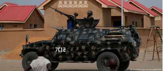 Nos últimos meses, combates entre Forças Armadas da Nigéria e grupo Boko Haram se intensificaram