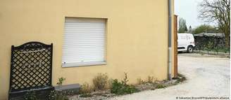 Vizinhos alertaram polícia após ouvir "sons de criança" vindos do estacionamento do condomínio onde vivia a família