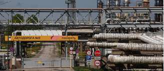 Refinaria russa de Ryazan, a sudeste de Moscou, foi alvo de ataque de drones da Ucrânia