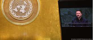 "Quando alguém fornece mais dinheiro à Rússia por meio do comércio, dá mais tempo a esta guerra", disse Zelenski na ONU