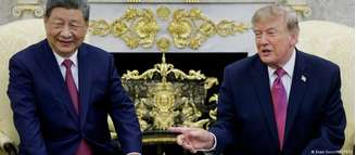 Primeira visita de Xi Jinping a Washington em dez anos teve peso simbólico em meio a disputas comerciais e tecnológicas entre China e EUA 