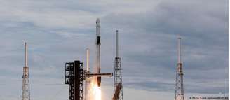 Foguete com nova tripulação da ISS foi lançado de Cabo Canaveral, na Flórida