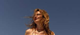 Luciana Gimenez em hotel de luxo na Grécia