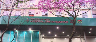 Idosa é internada no Hospital Cristo Redentor, em Porto Alegre, após ataque de rottweilers em sítio