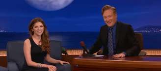Anna Kendrick contou em entrevista a Conan O'Brien sobre encontro com Katy Perry