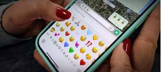 Emoji de teleférico se tornou a nova representação da risada nas redes sociais entre os jovens