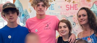 Braydon Williams, Matthew Wilson, Adrianna Williams e Cortney Rose