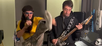Oliver Tree com o músico e influenciador Lucas Inutilismo