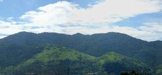 Maciço do Mendanha fica na Serra do Gericinó, que corta parte da Baixada Fluminense