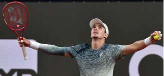 João Fonseca vai encarar o grego Stefanos Tsitsipas