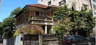 A casa da rua Piauí não tem destino certo: será reformada, vendida ou demolida?