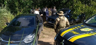 Polícia Rodoviária Federal (PRF) resgatou 108 cidadãos cubanos que tentavam ingressar ilegalmente no Brasil pela fronteira com a Guiana em 2026