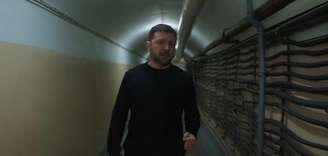 Zelenski divulgou vídeo que mostra interior do bunker de onde organizou resposta à invasão russa na Ucrânia