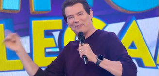 Pergunta simples do Passa ou Repassa deixa até Celso Portiolli na dúvida