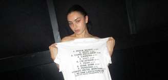 Charli XCX revela tracklist do álbum “Music, Fashion Film”