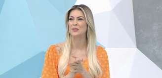 Torcedora do Internacional, Renata Fan aproveitou para provocar o Grêmio após empate com o Corinthians (Reprodução / Band)