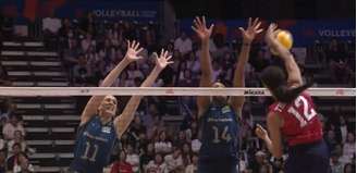 Seleção feminina de vôlei sofre com erros e perde para os EUA na Liga das Nações