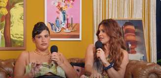 Giulia Costa e Flávia Alessandra em podcast