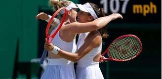 Luisa Stefani vai disputar o título de duplas em Wimbledon.