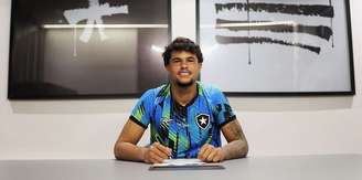 Bruno Samudio, goleiro das categorias de base do Botafogo