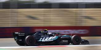 Kimi Antonelli durante treino livre em Shanghai