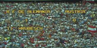 Vitória da Alemanha sobre a Áustria na Copa de 1982 é chamada de ‘Jogo da Vergonha’ – Reprodução de TV